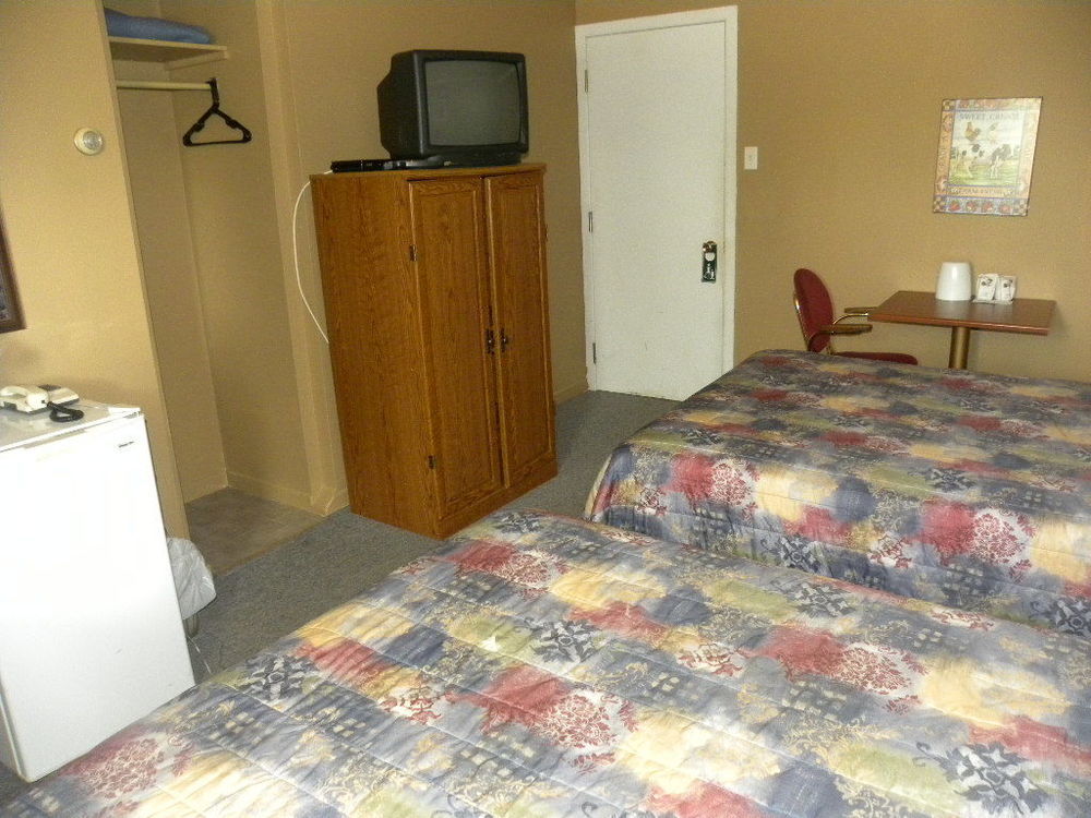 Hotel Motel Colibri Quebec City Exterior photo